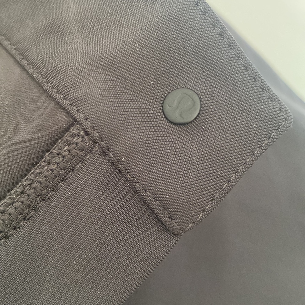 Lululemon City Sleek 5 Pocket Dark Grey Pants Size 6 - Picture 13 of 14